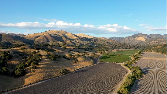 10550 FOXEN CANYON ROAD, Santa Ynez, CA, 93460, USA