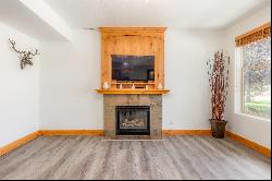 Convenient Kimball Junction Townhome with Mountain Views