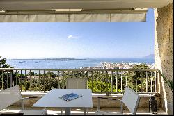 Cannes - La Californie: 3-bed apartment on a high floor with panoramic sea view