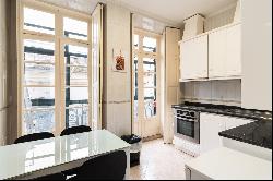 Flat, 2 bedrooms, for Sale