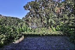 Historic seaside mansion in Enseada do Jatoba