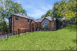 3911 Dry Creek Drive, Austin, TX 78731