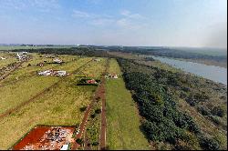 Unmatched lot facing the lake in the Puerto Norte neighborhood, Costa del Lago