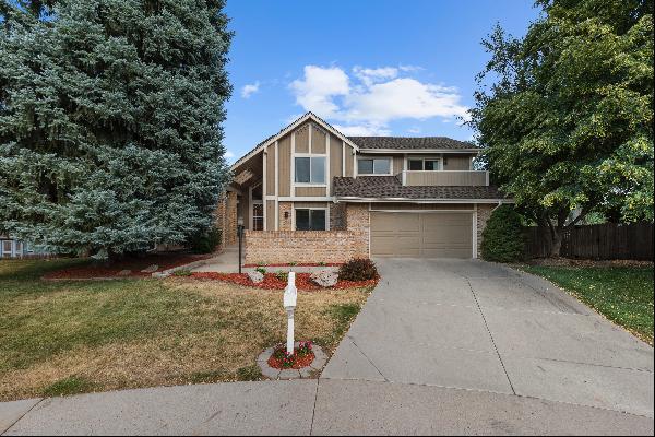 Spacious 5-Bedroom Home with Private Pool and Scenic Views Near Cherry Creek