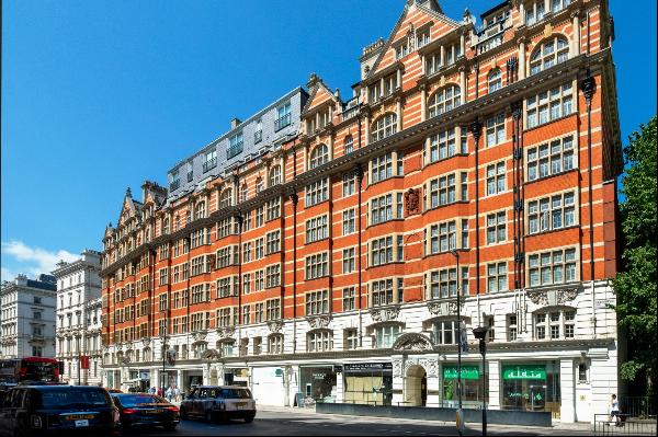 Knightsbridge, London, SW1X 7JP