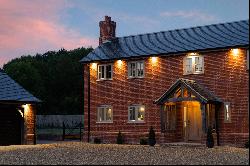 Hill Common Farm, Hill Common, Attleborough, Norfolk, NR17 1AF