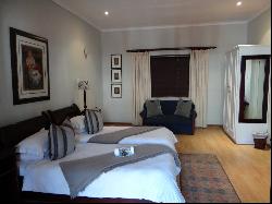 Beaufort Manor, 13 Bird Street, Beaufort West, 6970