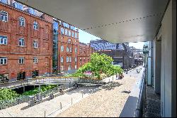 Horse Shoe Court, 11 Brewhouse Yard, London, EC1V 4JU