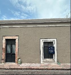 CASA MARiA LUISA