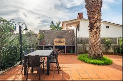 House, 4 bedrooms, for Sale