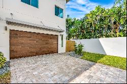 105 Tenth Avenue, Indialantic, FL