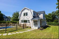 Renovated Vineyard Haven Home with Pool