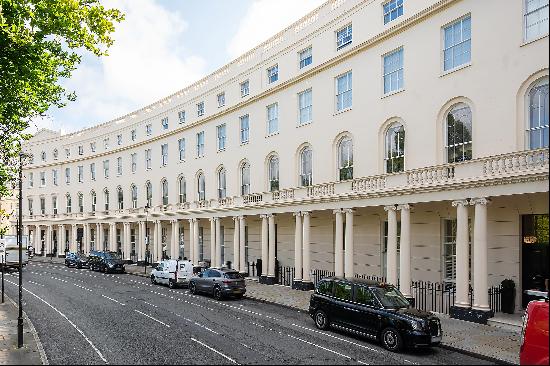 This contemporary apartment, located in one of Marylebone's most prestigious developments,