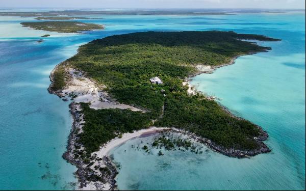 Superb 144 acre private island in the Exumas, Bahamas