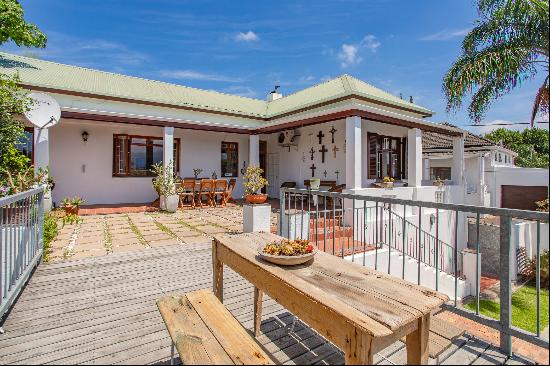 Classic home in Paarl