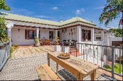 Classic home in Paarl