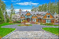 Custom Built Adirondack Estate in Red Coat Neighborhood!