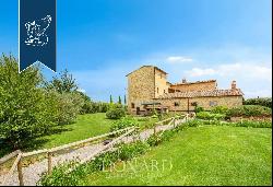 Agritourism with 4 Apartments, Garden with Pool and Olive grove for Sale in Pienza in the 