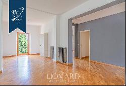 Elegant and prestigious penthouse for sale in an exclusive residential area of Florence