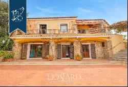 Luxury villa for sale on Sardinia's coast, near Baja Sardinia