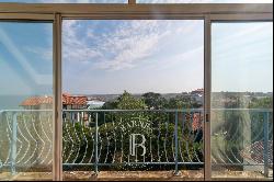 BIARRITZ LIGHTHOUSE, SEA VIEW APARTMENT OF 73 M²