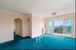 BIARRITZ LIGHTHOUSE, SEA VIEW APARTMENT OF 73 M²