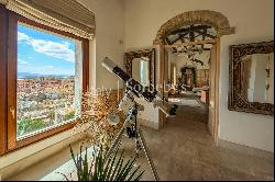 Panoramic apartment in the historic Castello