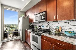 Beautifully Updated Condo  Near Midtown Atlanta!