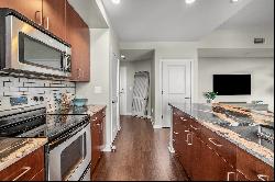 Beautifully Updated Condo  Near Midtown Atlanta!