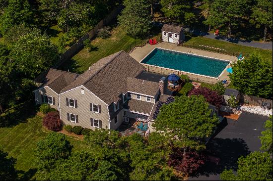 14 Heritage Drive, West Yarmouth MA 02673