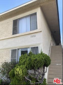 1552 Brockton Avenue Unit 8, Los Angeles CA 90025