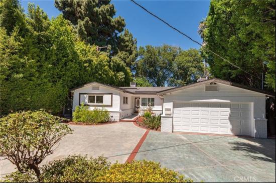 12535 Kling Street, Studio City CA 91604