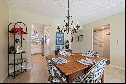 4595 Chancellor Street NE #105, Saint Petersburg FL 33703