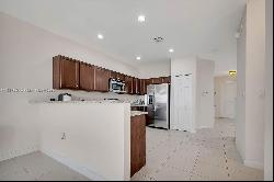 15065 SW 117 Way Unit 15065, Miami FL 33196