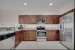 15065 SW 117 Way Unit 15065, Miami FL 33196