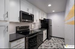 675 N Los Felices Circle Unit J202, Palm Springs CA 92262