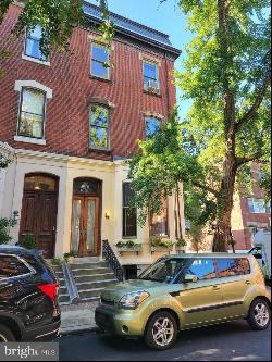 2226 Delancey Place Unit 1, Philadelphia PA 19103