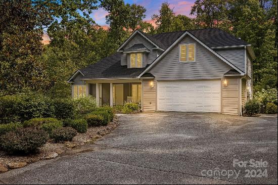 36 Marigold Court, Waynesville NC 28786