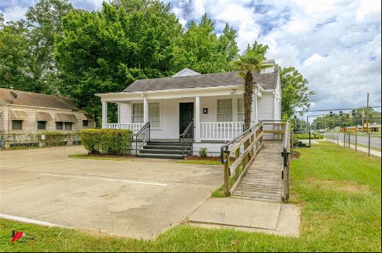 2661 Murray Street, Shreveport LA 71108