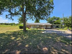 1423 S Jim Thorpe Boulevard, Prague OK 74864