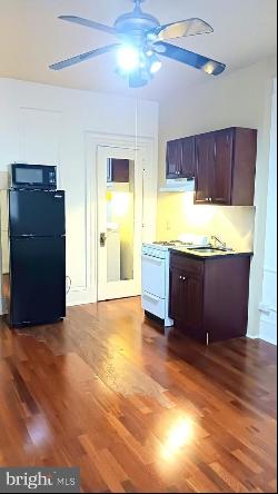 1324 Locust Street Unit 1130, Philadelphia PA 19107