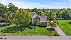 39 Vail Ln, Raritan Twp. NJ 08822