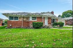 21112 Lakeland Street, Saint Clair Shores MI 48081