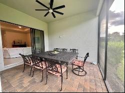 2126 Yellowfin CIR, Naples FL 34114