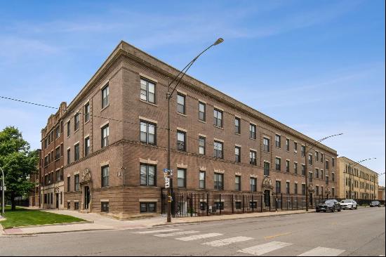 1133 E 61ST Street #1, Chicago IL 60637