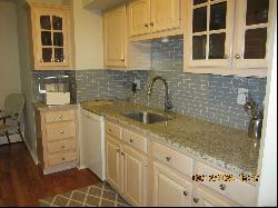 2 Talcott Glen #H, Farmington CT 06032