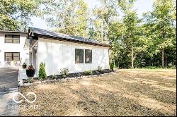 4340 N Huffer Road, Columbus IN 47203