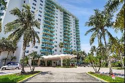 19380 Collins Ave Unit 822, Sunny Isles Beach FL 33160