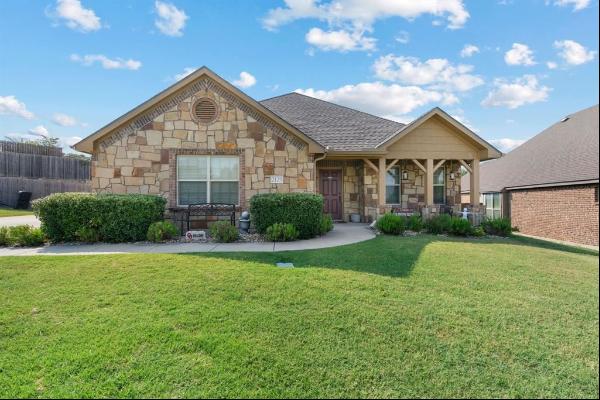 2129 Valley Drive, Weatherford TX 76087