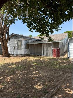 224 SE Alpine Drive, Plainview TX 79072